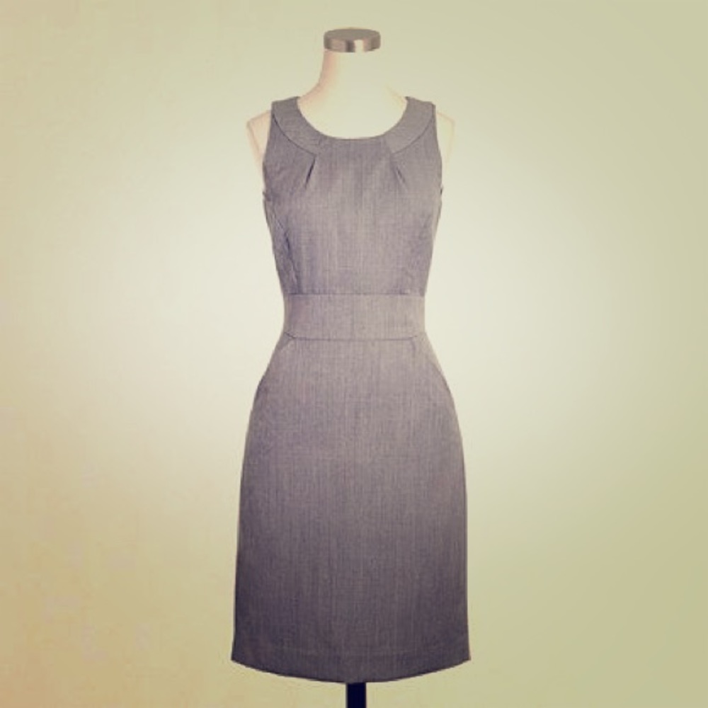 Petite wool dress with pockets - NEW